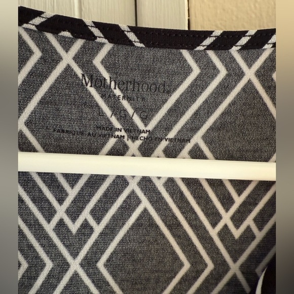Motherhood black and white Blouse Large Breastfeeding friendly - Picture 3 of 7